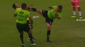 ¡Insólito! Árbitro le da brutal patada en la cara a miembro del cuerpo técnico en la Copa Perú