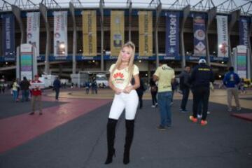 Daniella Chavez, presente en el Azteca para el Clásico Joven