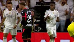 Arnau Tenas intentó que lo tirara Mbappé y Kylian fue a por Vinicius: la peculiar historia del penalti que tiene mucha miga