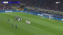 ¿El mejor lanzador de faltas de Europa? Golazo brutal de Çalhanoğlu en la Champions