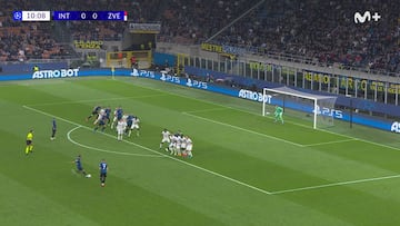 ¿El mejor lanzador de faltas de Europa? Golazo brutal de Çalhanoğlu en la Champions