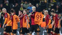 Icardi imita a Messi para provocar a la afición del Fenerbahçe