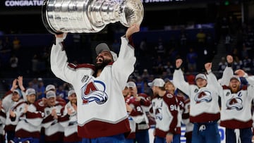 Jun 26, 2022; Tampa, Florida, USA; Colorado Avalanche center Nazem Kadri (91) celebrates with the Stanley Cup after the Avalanche game against the Tampa Bay Lightning in game six of the 2022 Stanley Cup Final at Amalie Arena. Mandatory Credit: Geoff Burke-USA TODAY Sports