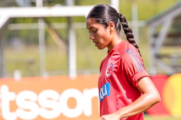 La Selección Colombia Femenina tuvo su último entrenamiento antes de enfrentar a Bolivia por la segunda fecha de la Copa América Femenina en el Pascual Guerrero. La Tricolor entrenó en la Cancha Fútbol Paz de La Z.