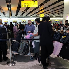 Turistas británicos, en alerta por el nuevo requisito que irá llegando a todos los aeropuertos europeos a partir del 12 de octubre