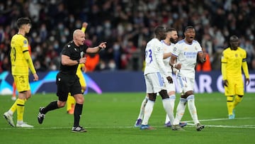 Polémica arbitral del Real Madrid 2 - Chelsea 3 | Análisis de todas las jugadas clave