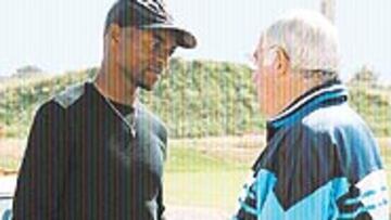 <b>FE CIEGA</b>. Luis Aragonés cree que Finidi, tras su preparación, puede aportar más cosas que Stankovic.