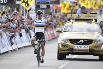 Peter Sagan es el último ciclista en ganar vistiendo el maillot arcoiris en 2016. Junto a él, sólo cuatro vigentes campeones del mundo han ganado en Flandes: Louison Bobet (1955), Rik Van Looy (1962), Eddy Merckx (1975) y Tom Boonen (2006).