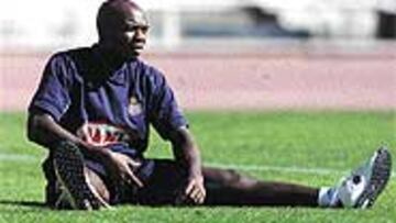 <B>AUSENTE</b>. Pierre Wome no viajará hoy con sus compañeros hacia Albacete, a pesar de haberse entrenado con normalidad en los últimos días.