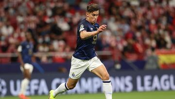 Matheus Uribe, volante del Porto, continúa en tratamiento luego de su lesión muscular. El colombiano se resintió en Champions League ante el Milan