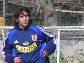 El 'Trapito' llegó con cartel desde el fútbol argentino, donde jugó en Independiente. El '10' no anduvo en la U, donde sumó siete presencias.