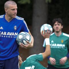 Pep Biel: “Aquí soy feliz y quiero cumplir mi contrato”