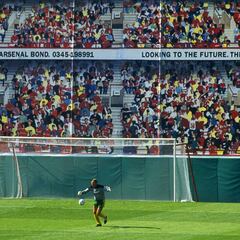 El mural de Highbury que pudo generar un problema racial en el Arsenal
