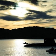 ¿Cuántos submarinos tiene España, cuáles están en servicio y qué potencia tiene cada clase?