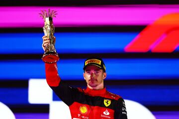 Charles Leclerc celebrando su segundo puesto en el GP de Arabia Saudí