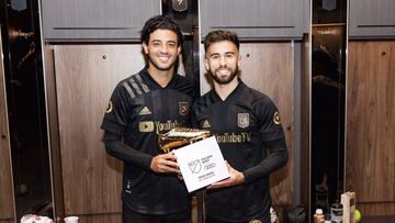 Diego Rossi: “Fue algo lindo que Carlos Vela me haya entregado la bota de oro”