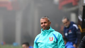 Álvarez mantiene el sueño de la U y advierte a Colo Colo: “El año pasado sufrí más”