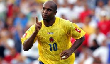 El colombiano que pasó por Wanderers y fue dirigido por Rueda en una Copa América