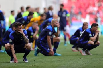 Los jugadores de Finlandia muy afectados.