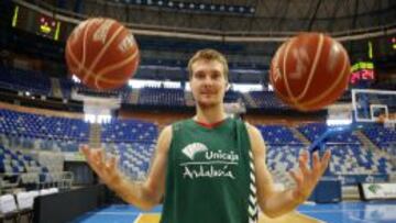 AMENAZA. Dragic está de dulce: en el triunfo del Unicaja ante el Fenerbahçe brilló con 24 puntos.