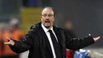 Benítez no es el favorito de Abramovich, pero sí el que más posibilidades tiene de sentarse en el banquillo de Stamford Bridge.