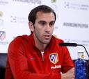 Godín: "El Leicester ha echado al Sevilla, que pelea en LaLiga"