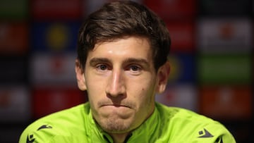 MANCHESTER (United Kingdom), 12/03/2025.- Aihen Munoz of Real Sociedad attends a press conference at Old Trafford stadium in Manchester, Britain, 12 March 2025. Real Sociedad will face Manchester United in the UEFA Europa League Round of 16, 2nd leg soccer match on 13 March. (Reino Unido) EFE/EPA/ADAM VAUGHAN