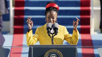La joven poetisa de tan sólo 22 años dio unas palabras que conmovieron a todos los presentes y a muchos americanos en la ceremonia de Joe Biden.