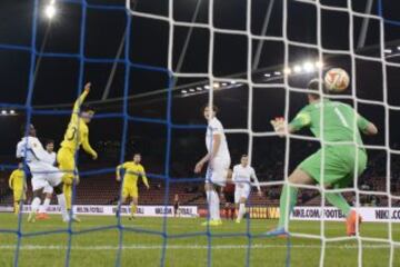 Gerard Moreno anota el segundo del Villarreal. 0-1.