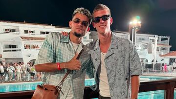 Luis Díaz, extremo de Liverpool, y Dani Olmo, jugador del Barcelona