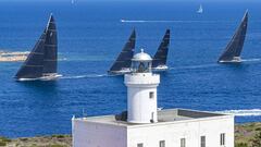 Imagen de una regata de la Maxi Yacht Rolex Cup de Porto Cervo.