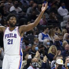 Embiid se desespera con Simmons: "Hace lo que quiere"