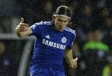 Filipe Luis le ha dicho a Miranda que quiere volver al Atlético