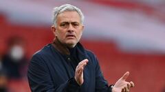 Mourinho divide al vestuario