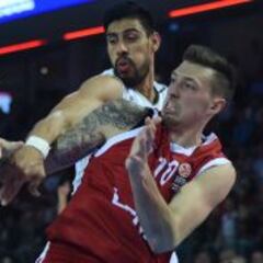 1x1 del Madrid: los triples de Llull y el tapón de Ayón