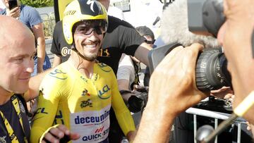 19/07/19    TOUR DE FRANCIA 2019  ETAPA 13  PAU  -  PAU CONTRARELOJ INDIVIDUAL  JULIEN ALAPHILIPPE VENCEDOR DE LA ETAPA Y JERSEY MAILLOT AMARILLO