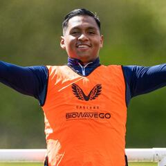 Rangers habría bajado el precio de Morelos al Porto
