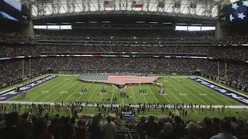 El antiguo Reliant Stadium cuenta con dos grandes eventos de la NFL en su historial: el Super Bowl XXXVIII (2004) y el LI (2017). Los diseñadores de este recinto también optaron por poner un techo retráctil por las condiciones climatológicas de la zona.