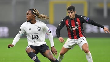 Soccer Football - Europa League - Group H - AC Milan v Lille - San Siro, Milan, Italy - November 5, 2020 Lille&#039;s Renato Sanches in action with AC Milan&#039;s Brahim Diaz REUTERS/Daniele Mascolo