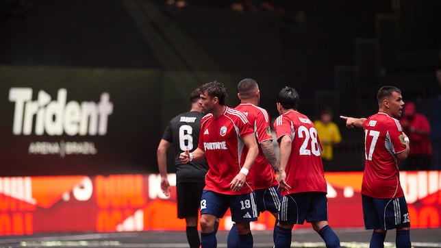 Arturo Vidal lidera a Chile en su debut mundialista