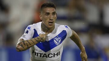 Argentina's Velez Sarsfield midfielder Ricardo Centurion celebrates after scoring against Ecuador's Aucas during the Copa Sudamericana football match at Jose Amalfitani stadium in Buenos Aires on February 4, 2020. (Photo by JUAN MABROMATA / AFP)