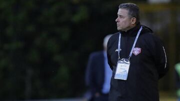 Pedro Sarmiento es el noveno técnico que sale en la Liga Águila.