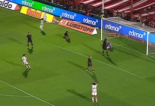 Nico Guerra tuvo su primera gran opción de gol en Argentina y todo terminó así