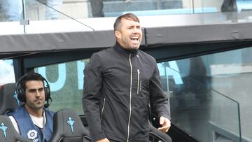 El entrenador del Celta de Vigo Eduardo Coudet, durante el partido de la jornada 9 de LaLiga Santander celebrado este domingo en el estadio Bala¨ªdos de Vigo.