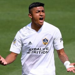 Alerta en Barcelona: el fichaje de Julián Araujo podría caerse