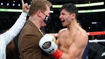 Luego de que Ryan García venciera a Luke Campbell el sábado por la tarde, Canelo Álvarez no tuvo más que elogios para el joven boxeador de 22 años.