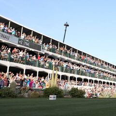 Rickie Fowler pasa a dominar el Phoenix Open en solitario