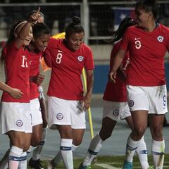 FIFA ajusta calendario de fútbol femenino por covid-19