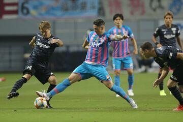 El jugador madrileño del Sagan Tosu ha puesto hoy punto y final a su carrera futbolística ante el Vissel Kobe de Andrés Iniesta y David Villa.