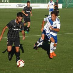 Un golazo de Alberto le da la victoria al Tenerife